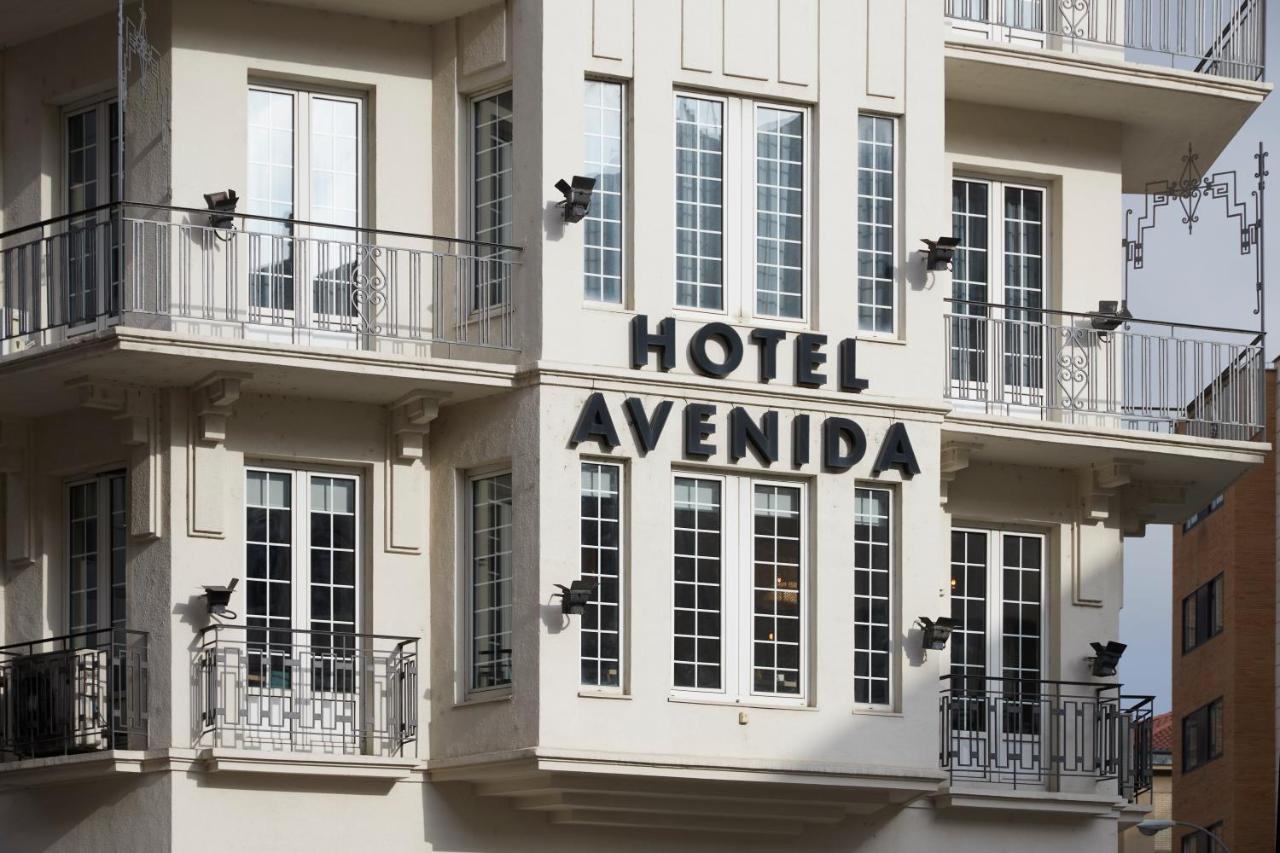 Hotel Avenida Pamplona Exteriér fotografie