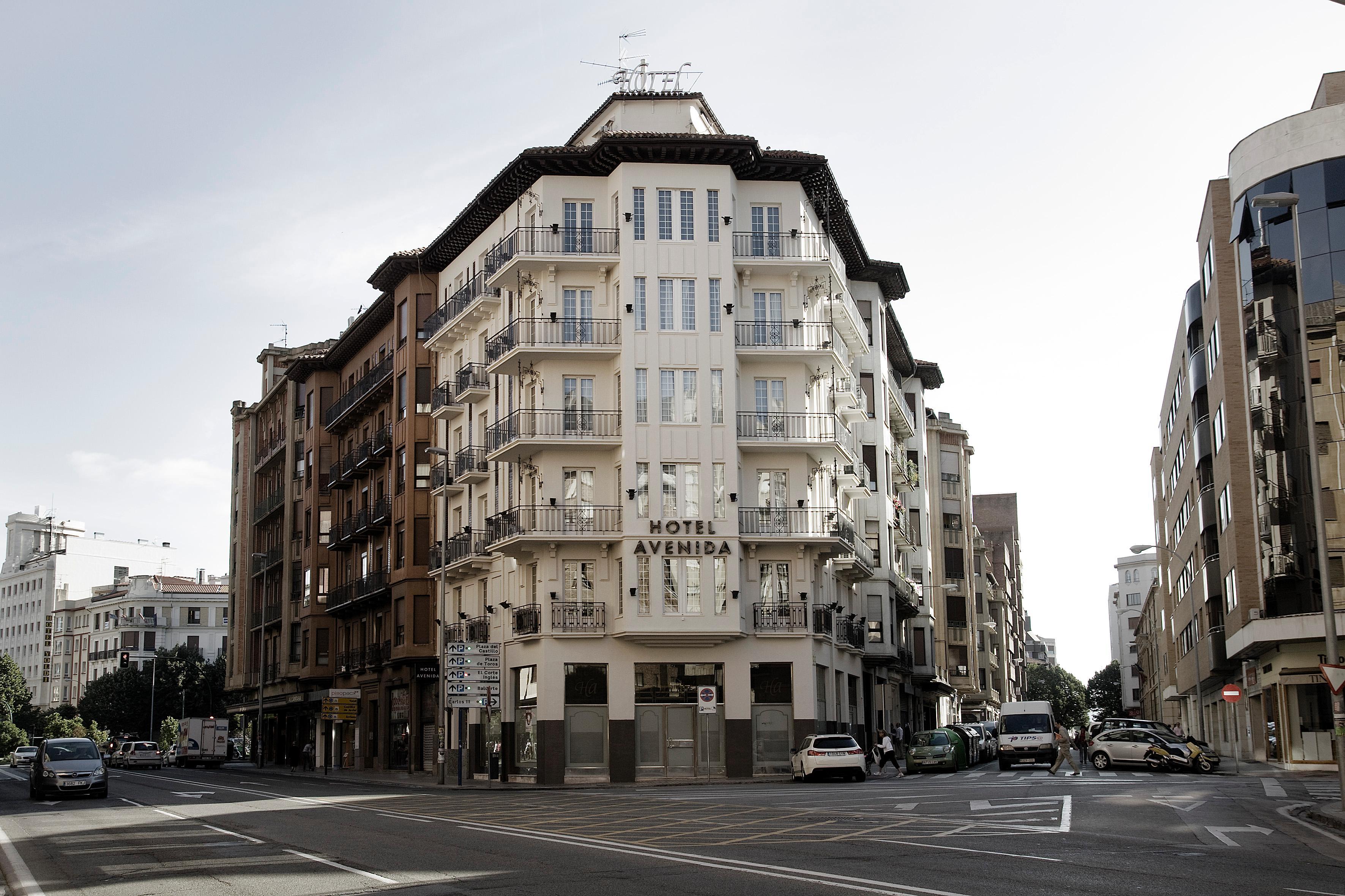 Hotel Avenida Pamplona Exteriér fotografie